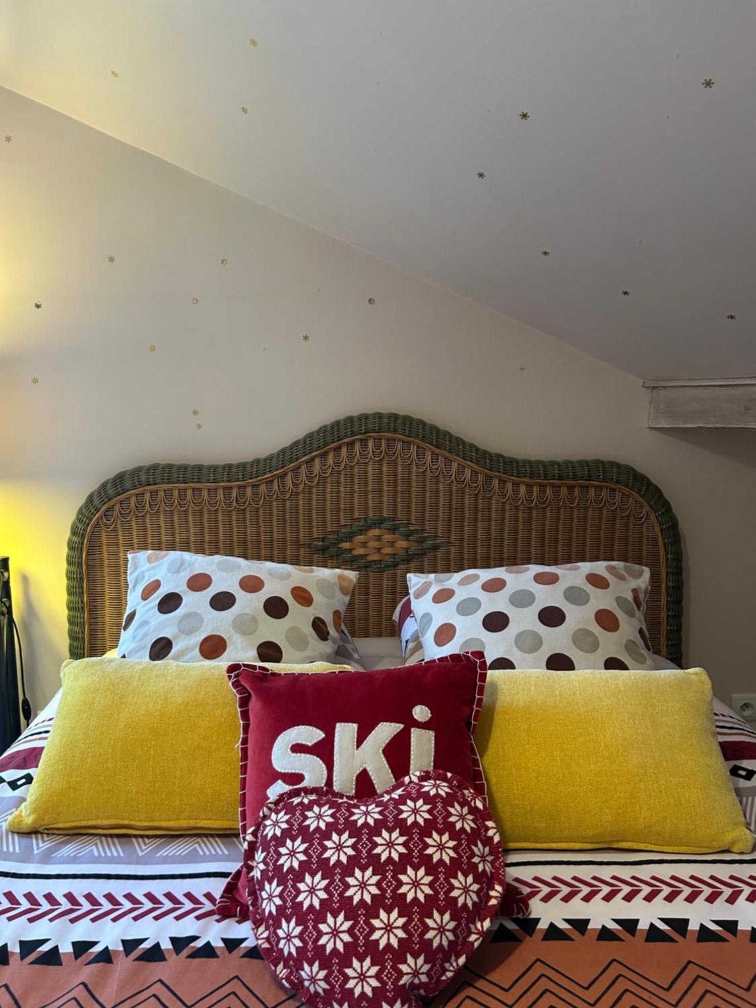A La Marc'Quize Chambres D'Hotes, Petit Dejeuner Compris, Avec Piscine A Debordement En Exterieur, Bain Nordique A 38 Degres En Prestation Supplement Sur Reservation Horaire Anticipee 1 Place De Parking Gratuite Sur Place Mouxy Ngoại thất bức ảnh