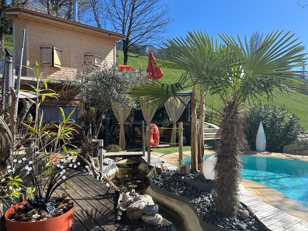 A La Marc'Quize Chambres D'Hotes, Petit Dejeuner Compris, Avec Piscine A Debordement En Exterieur, Bain Nordique A 38 Degres En Prestation Supplement Sur Reservation Horaire Anticipee 1 Place De Parking Gratuite Sur Place Mouxy Ngoại thất bức ảnh