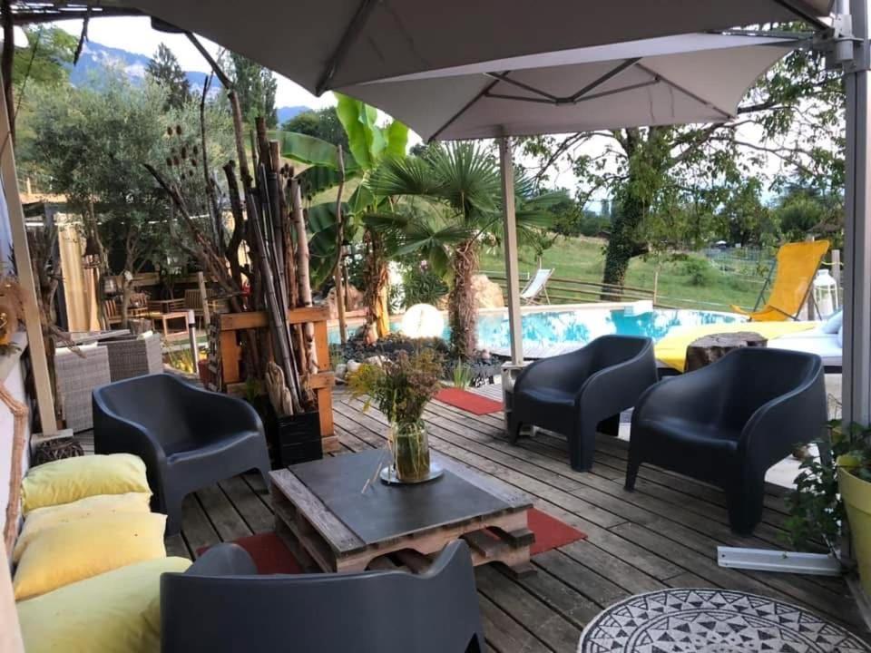 A La Marc'Quize Chambres D'Hotes, Petit Dejeuner Compris, Avec Piscine A Debordement En Exterieur, Bain Nordique A 38 Degres En Prestation Supplement Sur Reservation Horaire Anticipee 1 Place De Parking Gratuite Sur Place Mouxy Ngoại thất bức ảnh